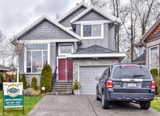 Photo 1: 15241 81A Avenue in Surrey: Fleetwood Tynehead House for sale : MLS®# R2236937