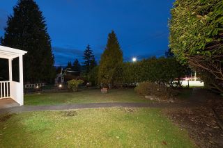Photo 2: 6279 CANADA Way in Burnaby: Buckingham Heights House for sale (Burnaby South)  : MLS®# R2758742