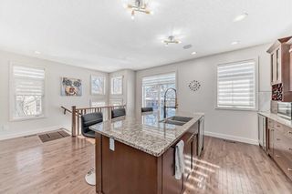 Photo 6: 424 29 Avenue NE in Calgary: Winston Heights/Mountview Semi Detached (Half Duplex) for sale : MLS®# A2112829