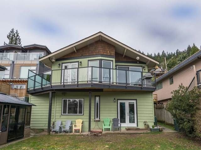 Main Photo: 2234 Caledonia Avenue in North Vancouver: House  (Deep Cove)  : MLS®# R2156481