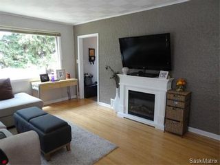 Photo 4: 2249 ATKINSON Street in Regina: Broders Annex Single Family Dwelling for sale (Regina Area 03)  : MLS®# 580423