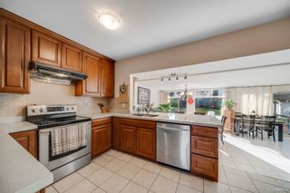 Photo 10: 5681 SARDIS Crescent in Burnaby: Forest Glen BS House for sale (Burnaby South)  : MLS®# R2857230