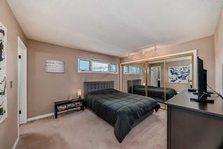 Photo 17: 40 Woodgreen Crescent SW in Calgary: Woodlands Detached for sale : MLS®# A2140789