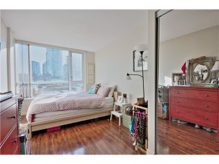 Photo 13: 709 1212 HOWE Street in Vancouver: Downtown VW Condo for sale (Vancouver West)  : MLS®# V1044810