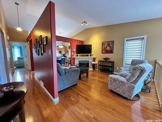 Photo 3: 5031 Boswell Crescent in Regina: Lakeridge RG Residential for sale : MLS®# SK919246