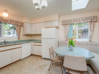 Photo 11: 812 Alvarado Terr in Saanich: SE Cordova Bay Single Family Residence for sale (Saanich East)  : MLS®# 967649