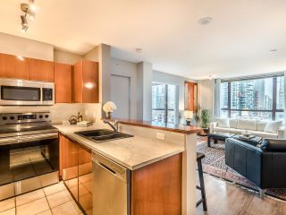 Photo 7: 1508 1003 PACIFIC Street in Vancouver: West End VW Condo for sale in "Seastar" (Vancouver West)  : MLS®# R2638334
