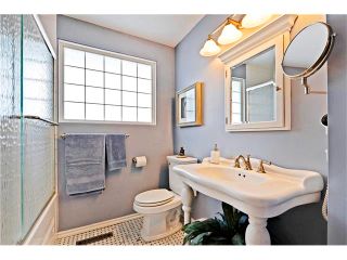 Photo 14: 5924 LEWIS Drive SW in Calgary: Lakeview House for sale : MLS®# C4040273