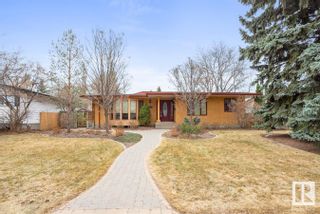 Photo 2: 4111 106B Avenue in Edmonton: Zone 19 House for sale : MLS®# E4382724
