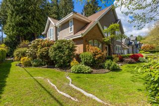 Photo 2: 415 INGLEWOOD Place in West Vancouver: Cedardale House for sale : MLS®# R2881086