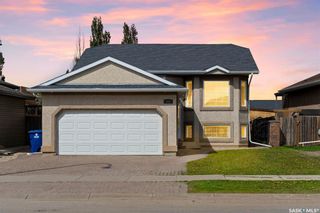 Main Photo: 447 Stensrud Road in Saskatoon: Willowgrove Residential for sale : MLS®# SK970750