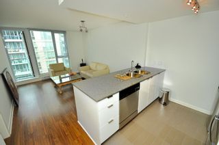 Photo 23: 2301 233 ROBSON Street in Vancouver: Downtown VW Condo for sale in "TV TOWERS 2" (Vancouver West)  : MLS®# V783514