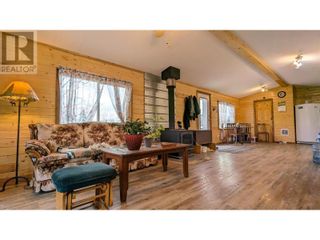 Photo 11: 6797 CAMPBELL ROAD in 100 Mile House: House for sale : MLS®# R2834950