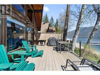 Photo 2: 7429 Sunnybrae Canoe Point Road Unit# 3 in Tappen: House for sale : MLS®# 10310233