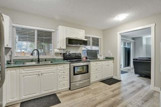 Photo 4: 43 21555 DEWDNEY TRUNK Road in Maple Ridge: West Central Townhouse for sale in "Richmond Court" : MLS®# R2750833