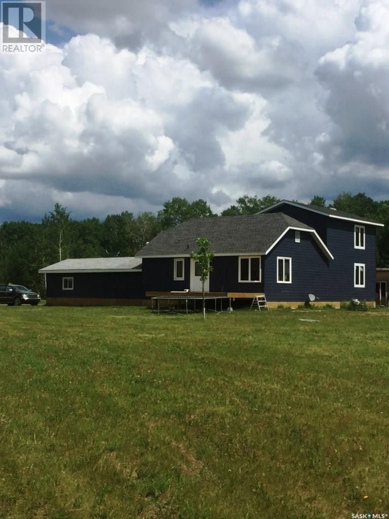 FEATURED LISTING: Lily Plain Acreage Duck Lake Rm No. 463