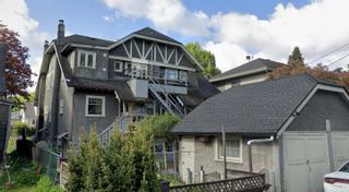 Photo 3: 1827 W 12TH Avenue in Vancouver: Kitsilano Duplex for sale (Vancouver West)  : MLS®# R2733020
