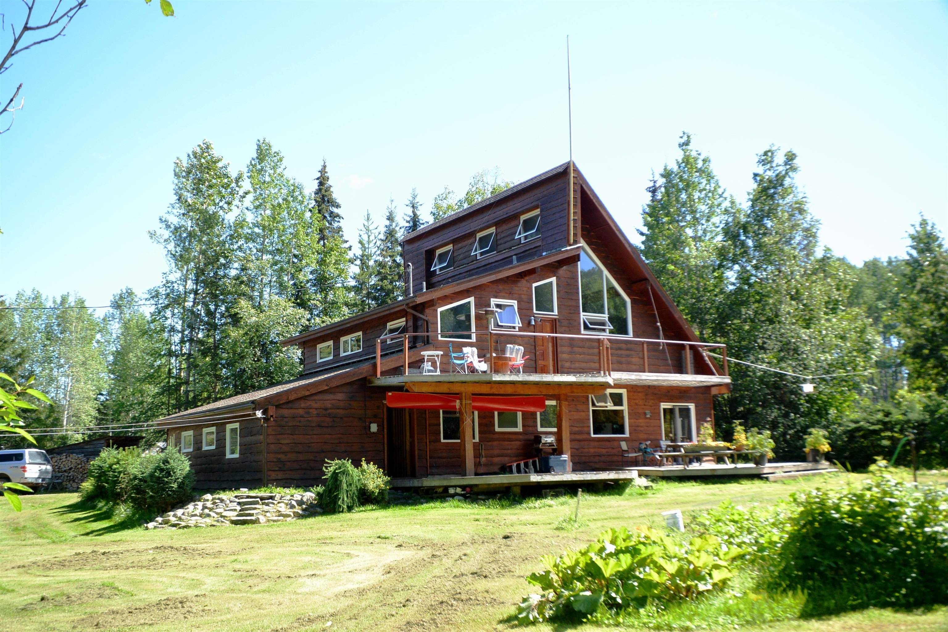 Main Photo: 1289 HUDSON BAY MOUNTAIN Road in Smithers: Smithers - Rural House for sale (Smithers And Area)  : MLS®# R2713371