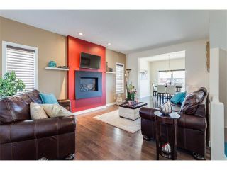 Photo 4: 21 Evansview Manor NW in Calgary: Evanston House for sale : MLS®# C4070895