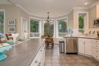 Photo 7: 206 3280 PLATEAU BOULEVARD in Coquitlam: Westwood Plateau Home for sale ()  : MLS®# R2254995