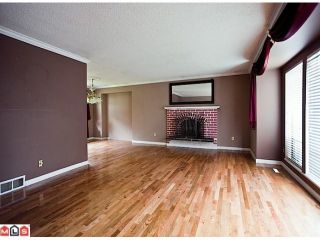 Photo 2: 8720 151 Street in Surrey: Bear Creek Green Timbers House for sale in "Fleetwood" : MLS®# F1125086