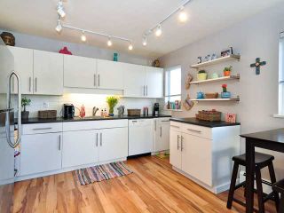 Photo 4: 303 33 N TEMPLETON Drive in Vancouver: Hastings Condo for sale (Vancouver East)  : MLS®# V1002914
