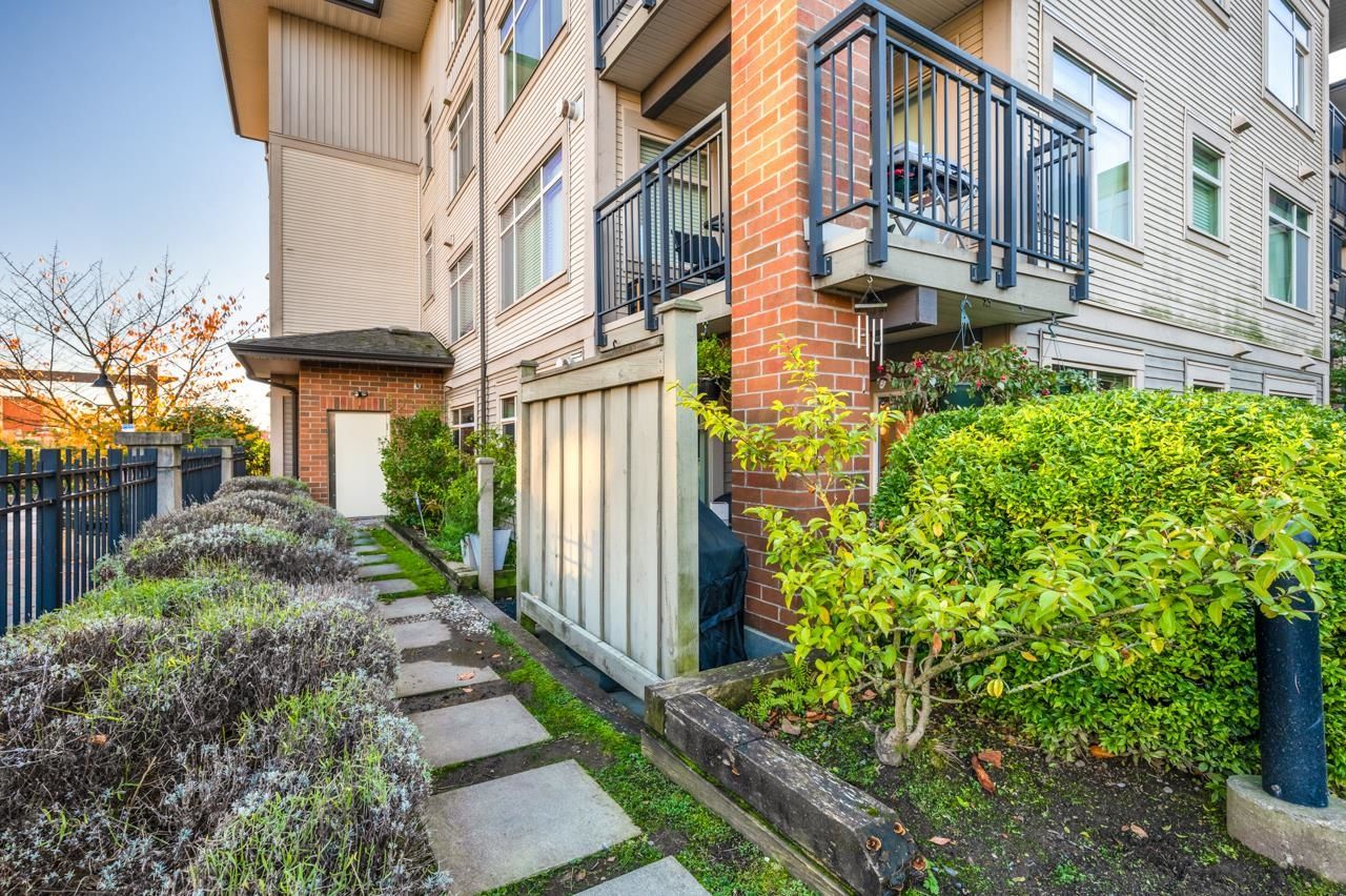 Main Photo: 115 9199 TOMICKI Avenue in Richmond: West Cambie Condo for sale in "MERIDIAN GATE" : MLS®# R2628668