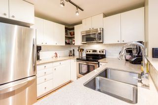 Photo 11: 214 6833 VILLAGE GREEN Grove in Burnaby: Highgate Condo for sale in "Carmel" (Burnaby South)  : MLS®# R2302531