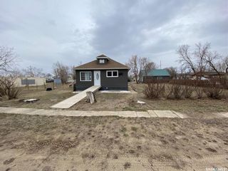 Photo 1: 213 1st Avenue in Wiseton: Residential for sale : MLS®# SK891984