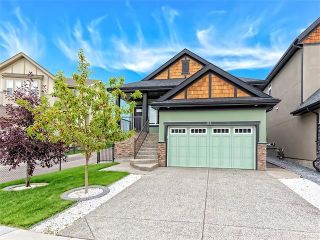 Photo 1: 113 ROCKFORD Road NW in Calgary: Rocky Ridge House for sale : MLS®# C4079306