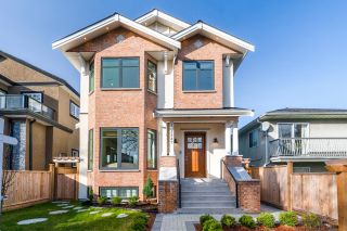 Photo 1: 5247 ELGIN Street in Vancouver: Fraser VE House for sale (Vancouver East)  : MLS®# R2869386