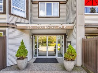 Photo 18: 105 1840 E SOUTHMERE Crescent in Surrey: Sunnyside Park Surrey Condo for sale in "SOUTHMERE MEWS WEST" (South Surrey White Rock)  : MLS®# R2874778