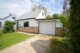 Photo 30: 668 3rd St NE in Portage la Prairie: House for sale : MLS®# 202213750