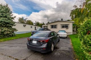 Photo 3: 60 45640 WATSON Road in Chilliwack: Sardis West Vedder Rd Manufactured Home for sale (Sardis)  : MLS®# R2625242