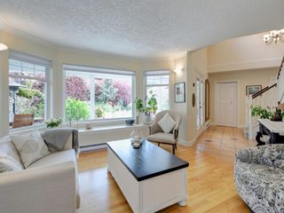 Photo 8: 6785 Greig Crt in Central Saanich: CS Brentwood Bay House for sale : MLS®# 902269