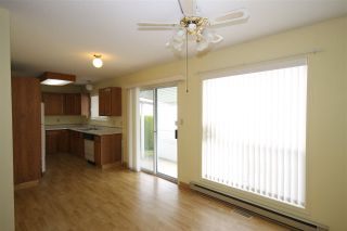 Photo 5: 59 2345 CRANLEY Drive in Surrey: King George Corridor Manufactured Home for sale in "La Mesa" (South Surrey White Rock)  : MLS®# R2178006