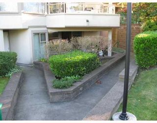 Photo 8: 103 78 RICHMOND Street in New Westminster: Fraserview NW Condo for sale in "GOVERNORS COURT" : MLS®# V812374