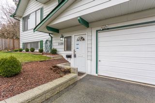 Photo 2: 2480 ALADDIN Crescent in Abbotsford: Abbotsford East House for sale : MLS®# R2711731