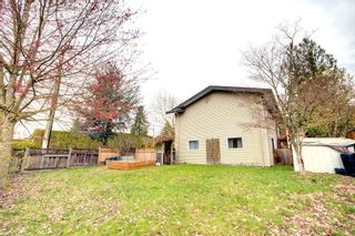 Photo 1: 35288 MCKEE Road in Abbotsford: Abbotsford East House for sale : MLS®# R2868114