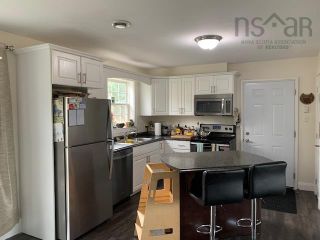 Photo 3: 19 Brownell Avenue in Amherst: 101-Amherst, Brookdale, Warren Residential for sale (Northern Region)  : MLS®# 202224222
