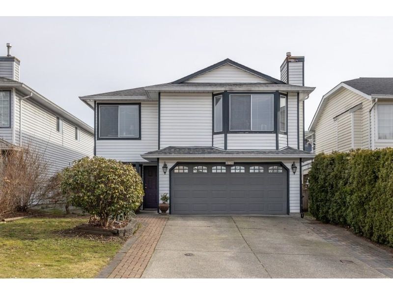 FEATURED LISTING: 3724 ULSTER Street Port Coquitlam