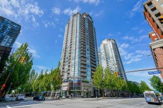 Photo 2: 606 2978 GLEN Drive in Coquitlam: North Coquitlam Condo for sale in "Grand Central" : MLS®# R2874062