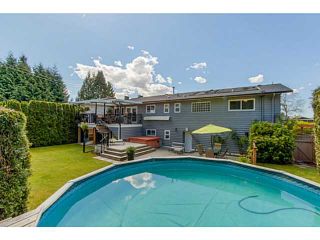Photo 2: 11730 193B ST in Pitt Meadows: South Meadows House for sale : MLS®# V1119022