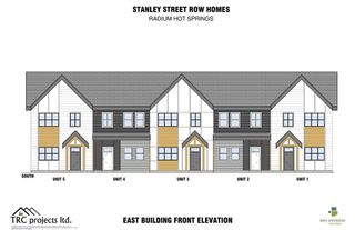 Main Photo: 5 4889 Stanley Street: Out of Province_Alberta Row/Townhouse for sale : MLS®# A1241191