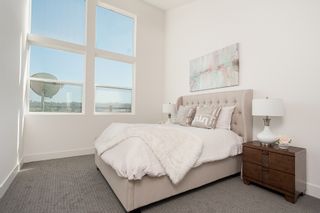 Photo 11: MISSION VALLEY Condo for sale : 3 bedrooms : 2476 Via Alta in San Diego