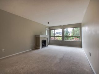Photo 7: 316 3110 DAYANEE SPRINGS Boulevard in Coquitlam: Westwood Plateau Condo for sale : MLS®# R2496797