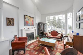 Photo 3: 1370 CORBIN Place in Coquitlam: Canyon Springs House for sale : MLS®# R2253626