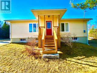 Photo 1: 15 Sandy Cove Road in Eastport: House for sale : MLS®# 1257699
