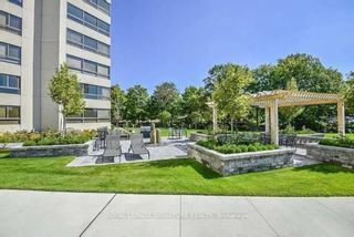 Photo 37: 2003 1300 Bloor Street in Mississauga: Applewood Condo for sale : MLS®# W8125006