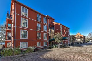 Photo 22: 402 6 RENAISSANCE Square in New Westminster: Quay Condo for sale in "The Rialto" : MLS®# R2632648
